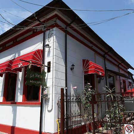 La Storia Guest House Пітешть Екстер'єр фото